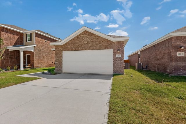 6086 Mojave Drive, Forney, TX 75126