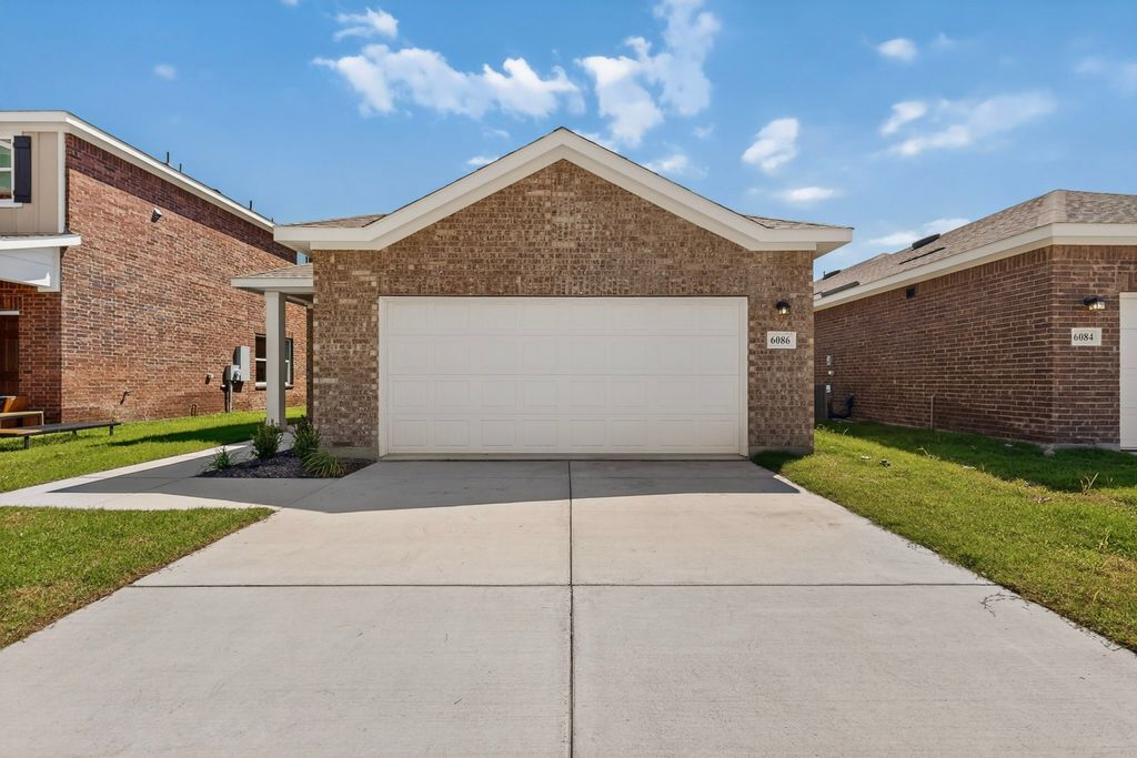 6086 Mojave Drive, Forney, TX 75126