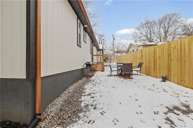 811 S Marion Avenue, Independence, MO 64052