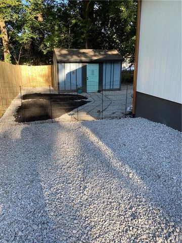 811 S Marion Avenue, Independence, MO 64052