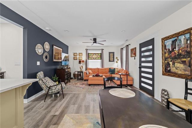 811 S Marion Avenue, Independence, MO 64052