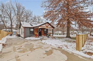 811 S Marion Avenue, Independence, MO 64052