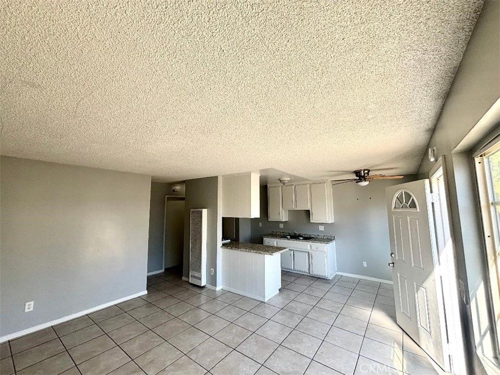 650 N Third Avenue B, Upland, CA 91786