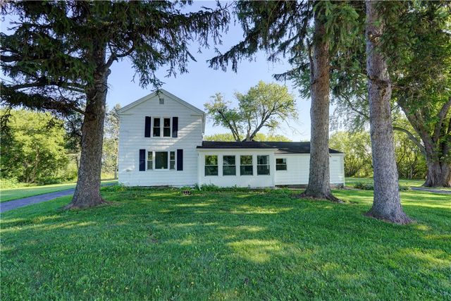 5544 Holtz Road, Farmington, NY 14425