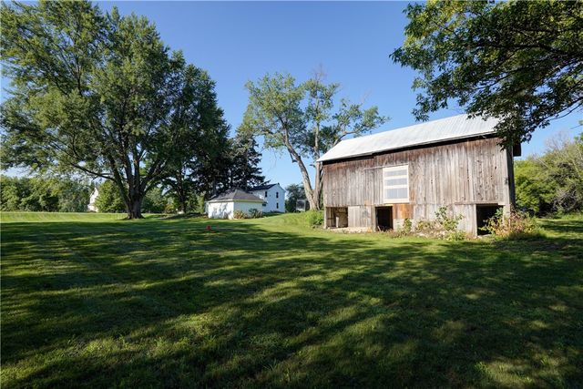 5544 Holtz Road, Farmington, NY 14425