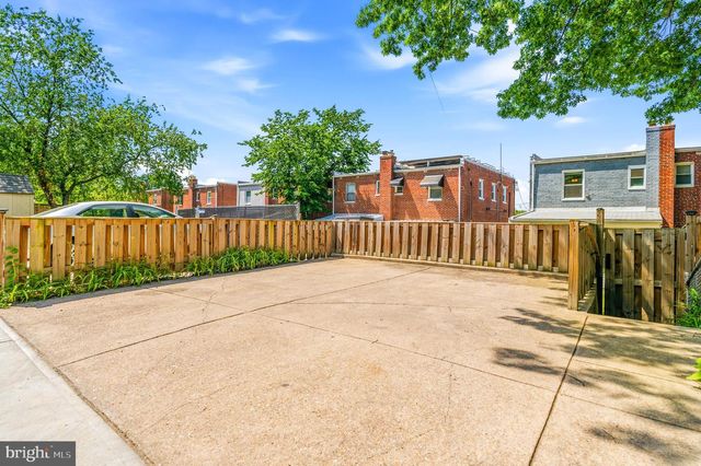 643 JEFFERSON ST NE, Washington, DC 20011