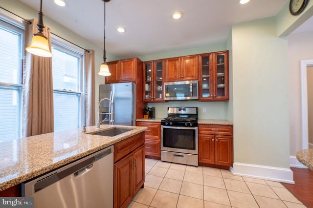 12 LINDEN AVE, Rutledge, PA 19070