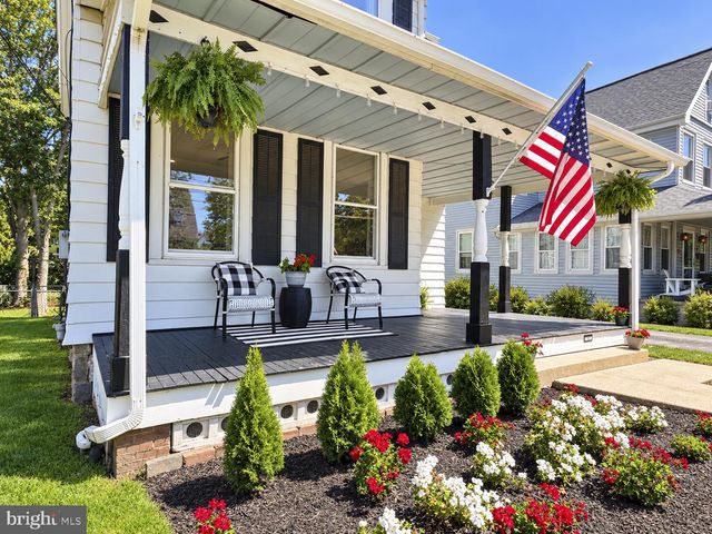 12 LINDEN AVE, Rutledge, PA 19070