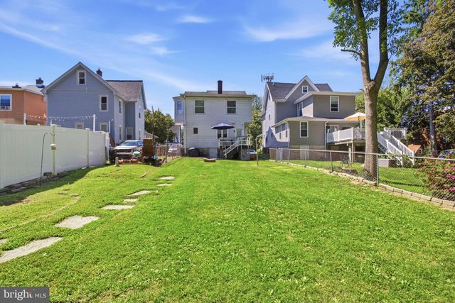 12 LINDEN AVE, Rutledge, PA 19070