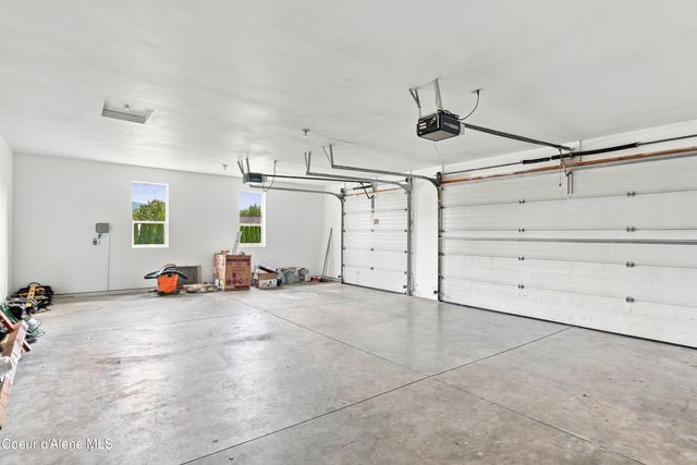 2835 N Howell RD, Post Falls, ID 83854