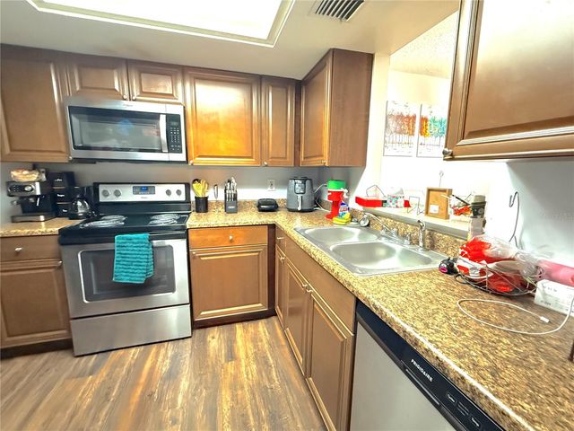 2165 CASTLE POINT 2165, Winter Haven, FL 33880