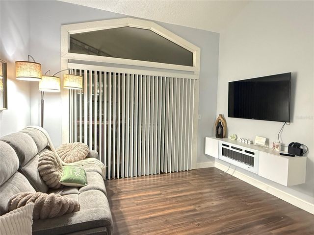 2165 CASTLE POINT 2165, Winter Haven, FL 33880