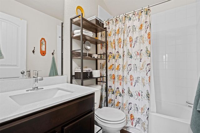 204 Armano Bayou WAY, Hutto, TX 78634