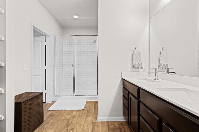204 Armano Bayou WAY, Hutto, TX 78634