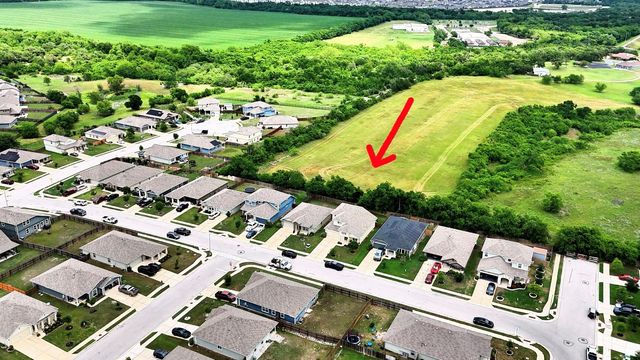 204 Armano Bayou WAY, Hutto, TX 78634