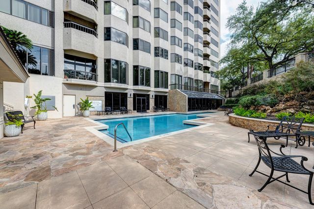 2001 Holcombe Boulevard 2304, Houston, TX 77030