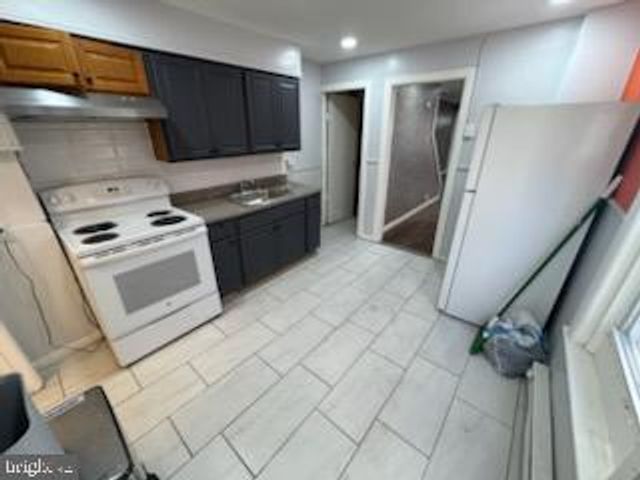 420 E COURT ST, Allentown, PA 18109