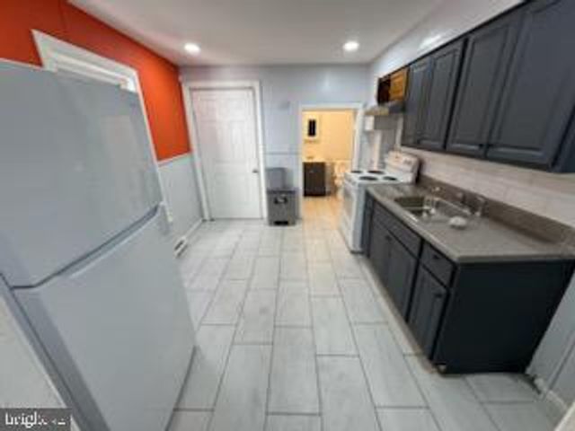 420 E COURT ST, Allentown, PA 18109