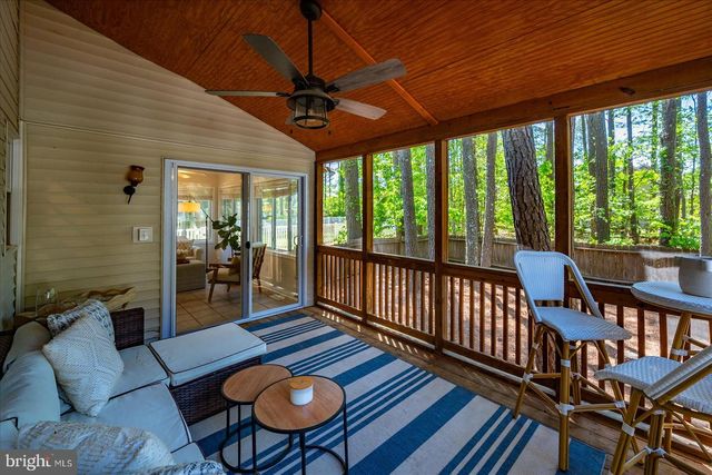 8 BRIDGEWATER RD, Ocean Pines, MD 21811