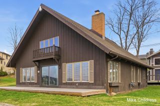 6390 Lakeshore Drive, Saranac Vlg-bstntwp, MI 48881