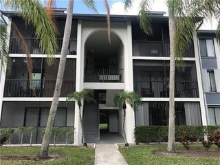 1009 Green Pine Boulevard G1, West Palm Beach, FL 33409