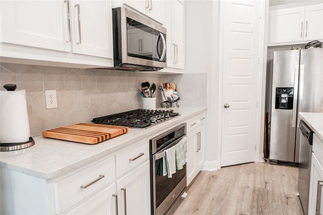 12968 Wymeth Drive, Farmers Branch, TX 75234