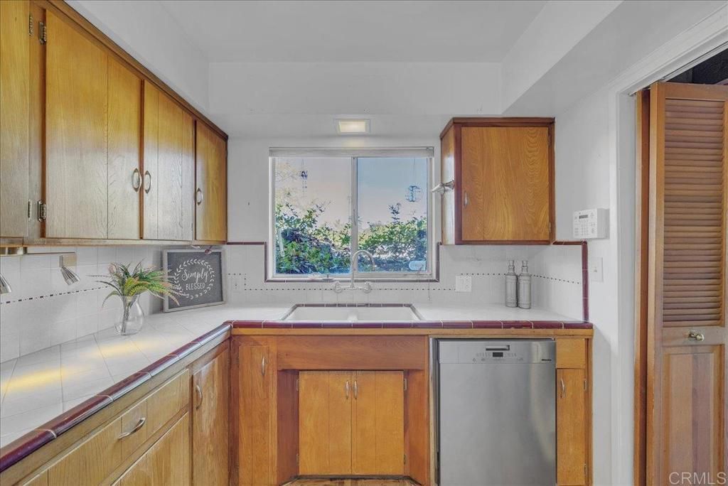 820 E 5th Avenue -, Escondido, CA 92025 — photo 4