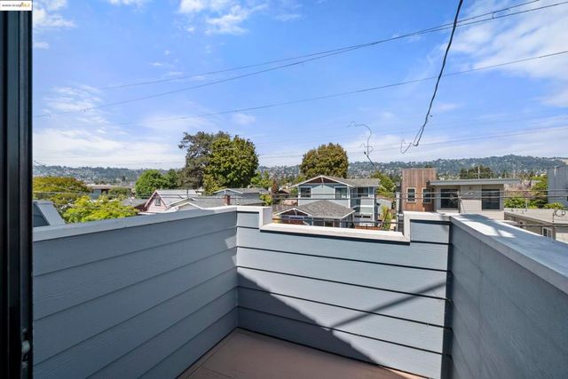 1050 Kains Ave. 3, Albany, CA 94706