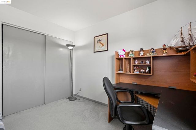 1050 Kains Ave. 3, Albany, CA 94706