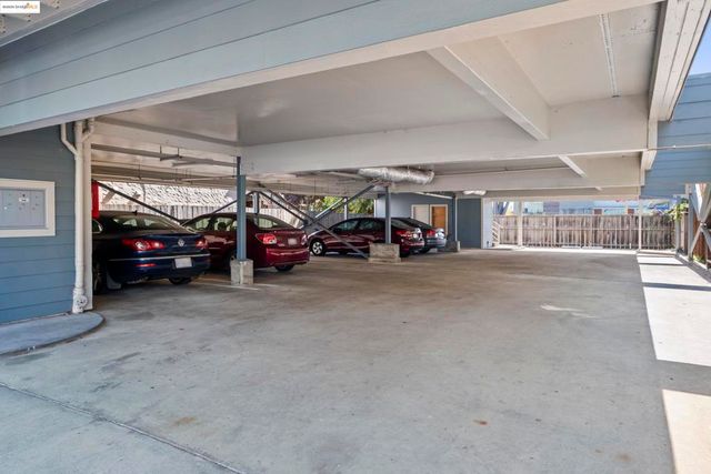 1050 Kains Ave. 3, Albany, CA 94706