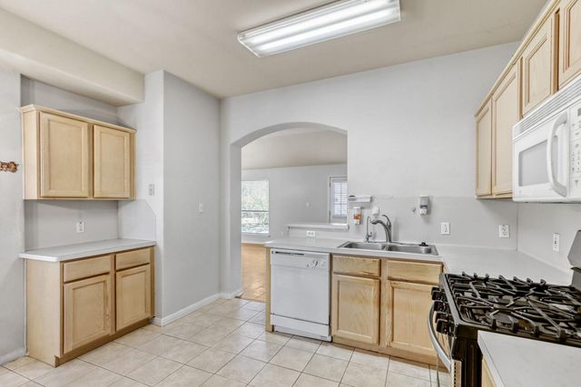 700 Runners RDG, Pflugerville, TX 78660