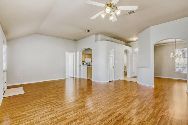 700 Runners RDG, Pflugerville, TX 78660