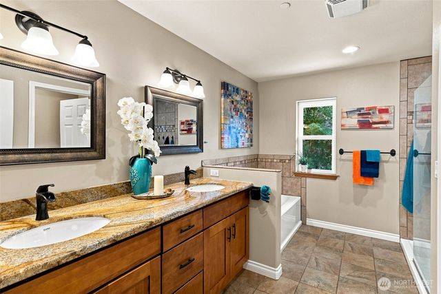 2040 Summit Lake Shore Road NW, Olympia, WA 98502