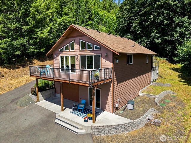 2040 Summit Lake Shore Road NW, Olympia, WA 98502