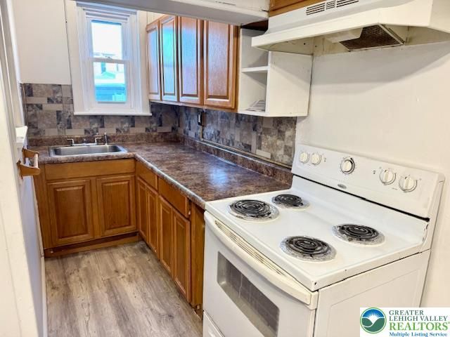 963 West Green Street, Allentown City, PA 18102