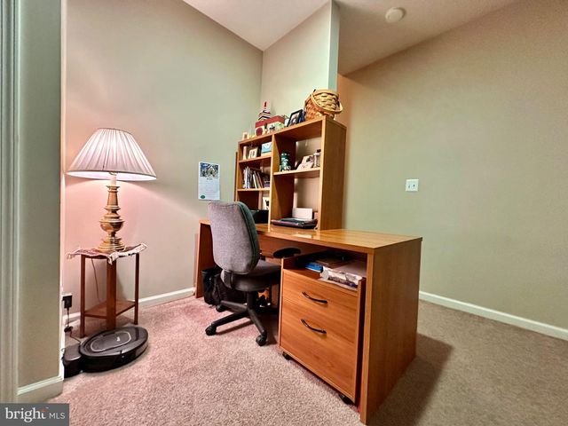 281 HAWTHORNE LN, Barnegat, NJ 08005