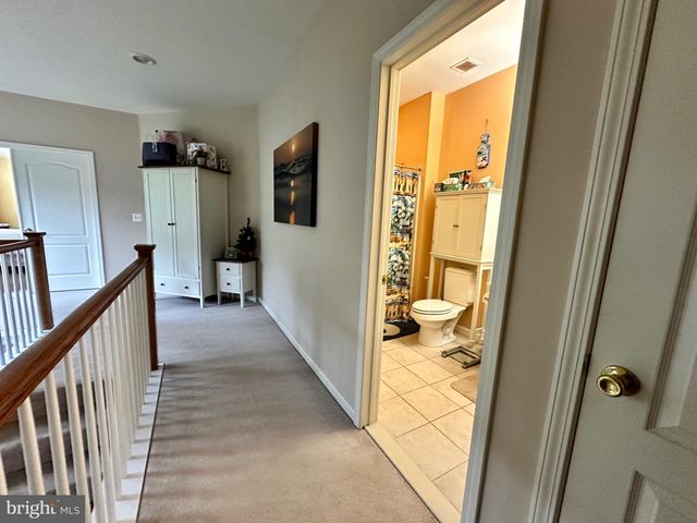 281 HAWTHORNE LN, Barnegat, NJ 08005