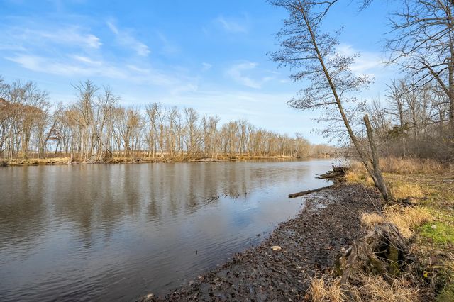 12291 Fort Custer Drive, Charleston Twp, MI 49053