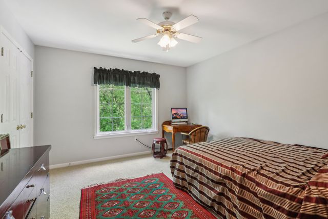 688 Fox Hollow, Dekalb, IL 60115