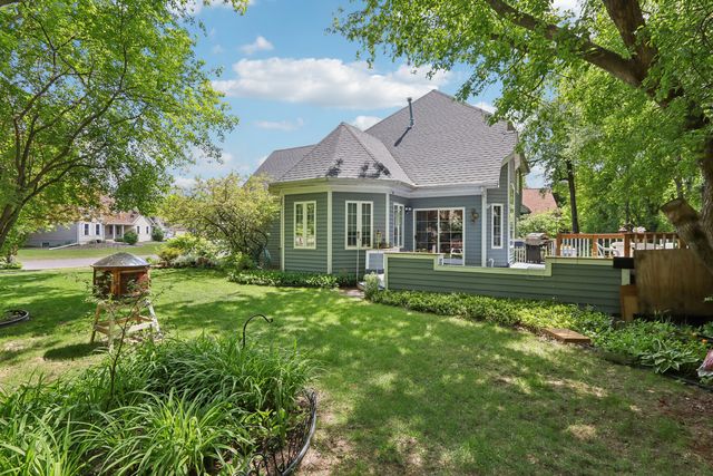 688 Fox Hollow, Dekalb, IL 60115