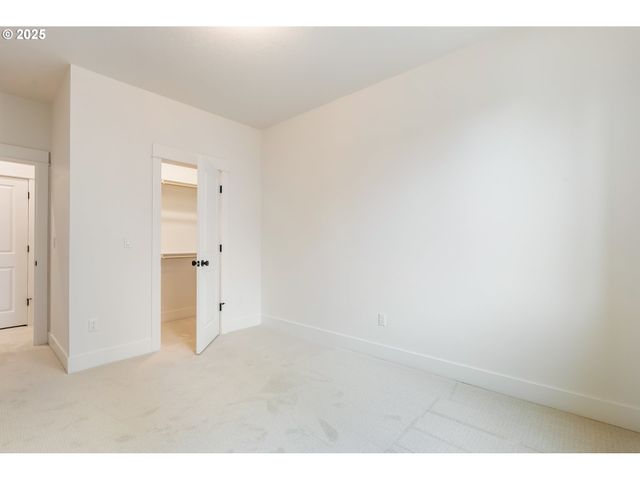 16483 Nw Blaire Ln L 117, Portland, OR 97229