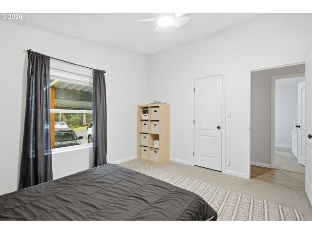 7300 Ne 410TH St, La Center, WA 98629