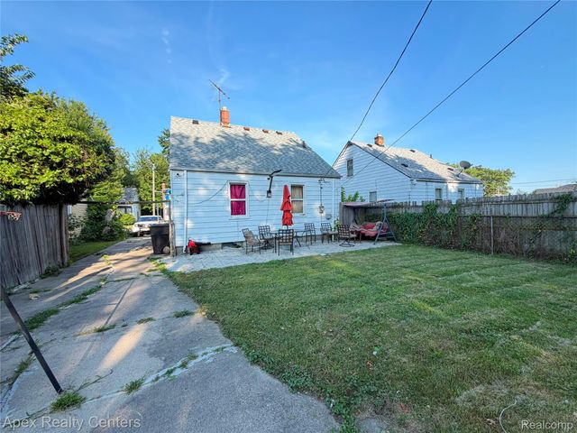 8113 Terry Street, Detroit, MI 48228