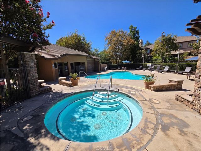 8692 9th 3, Rancho Cucamonga, CA 91730