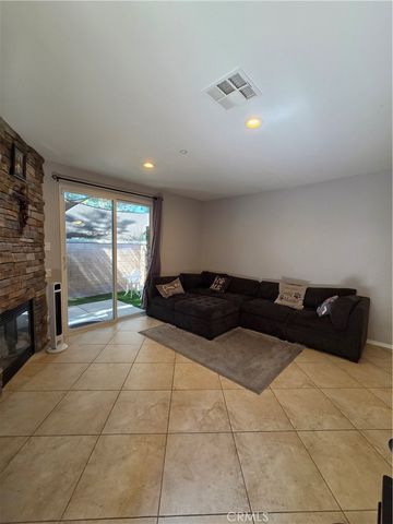 8692 9th 3, Rancho Cucamonga, CA 91730