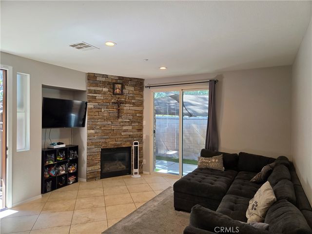 8692 9th 3, Rancho Cucamonga, CA 91730