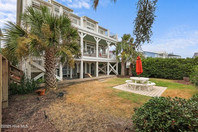 301 Fort Fisher Boulevard S B, Kure Beach, NC 28449