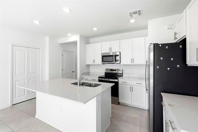 14035 LILAC SKY TERRACE, Bradenton, FL 34211