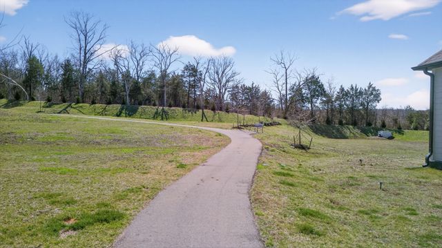 321 Panther Dr, Murfreesboro, TN 37127