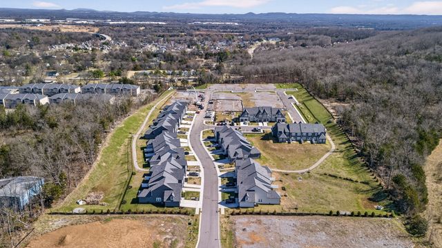 321 Panther Dr, Murfreesboro, TN 37127